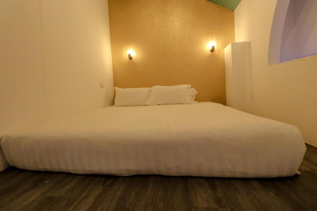 Hotel Calmo Chinatown Сингапур Екстериор снимка